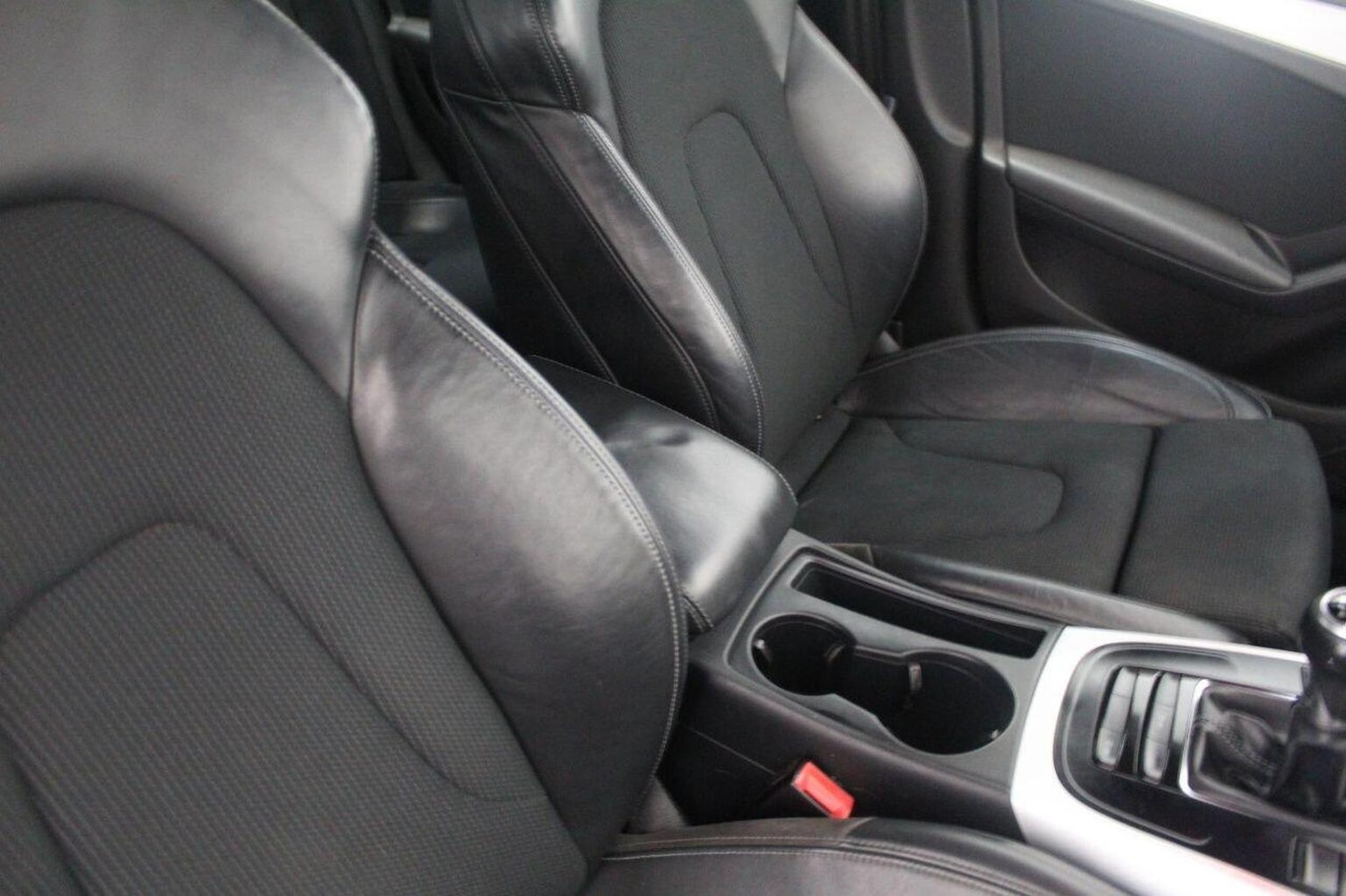 Used Audi A4 2015 for sale - 77937811: Photo 40