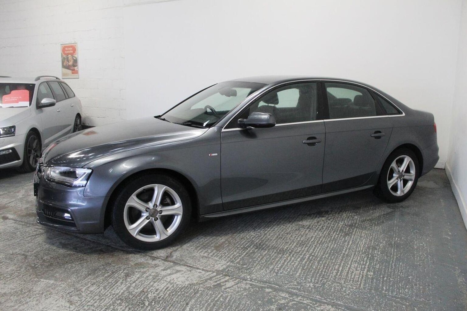 Used Audi A4 2015 for sale - 77937811: Photo 5