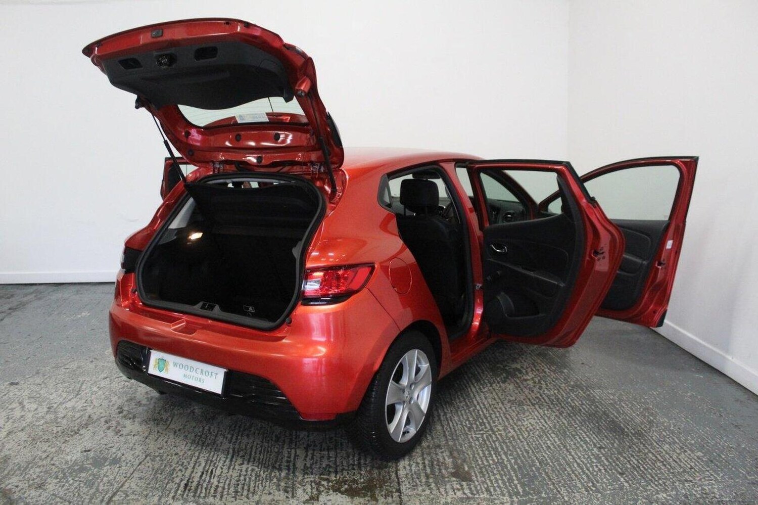 Used Renault Clio 2015 for sale - 77464565: Photo 19