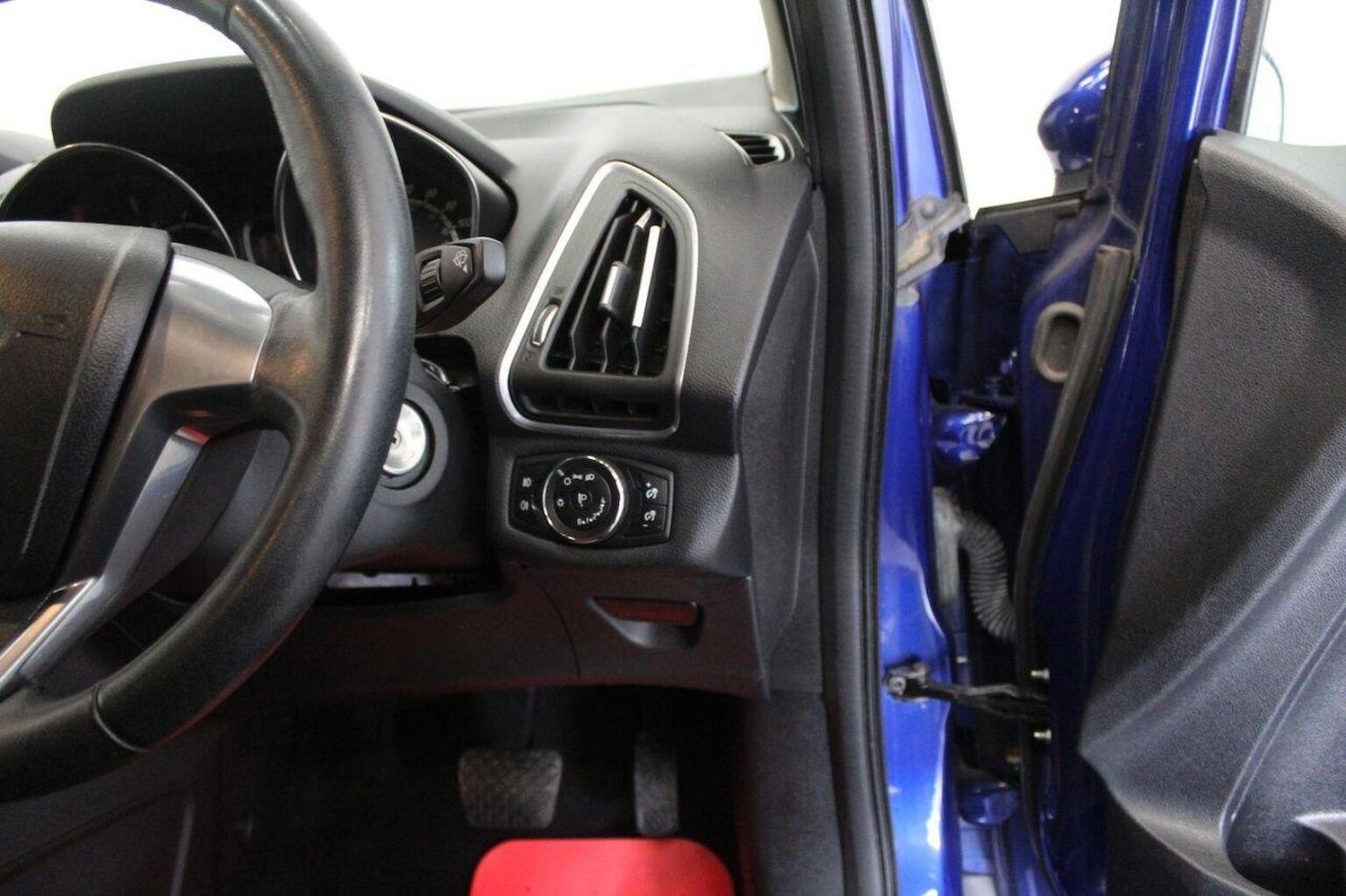 Vehicle 47