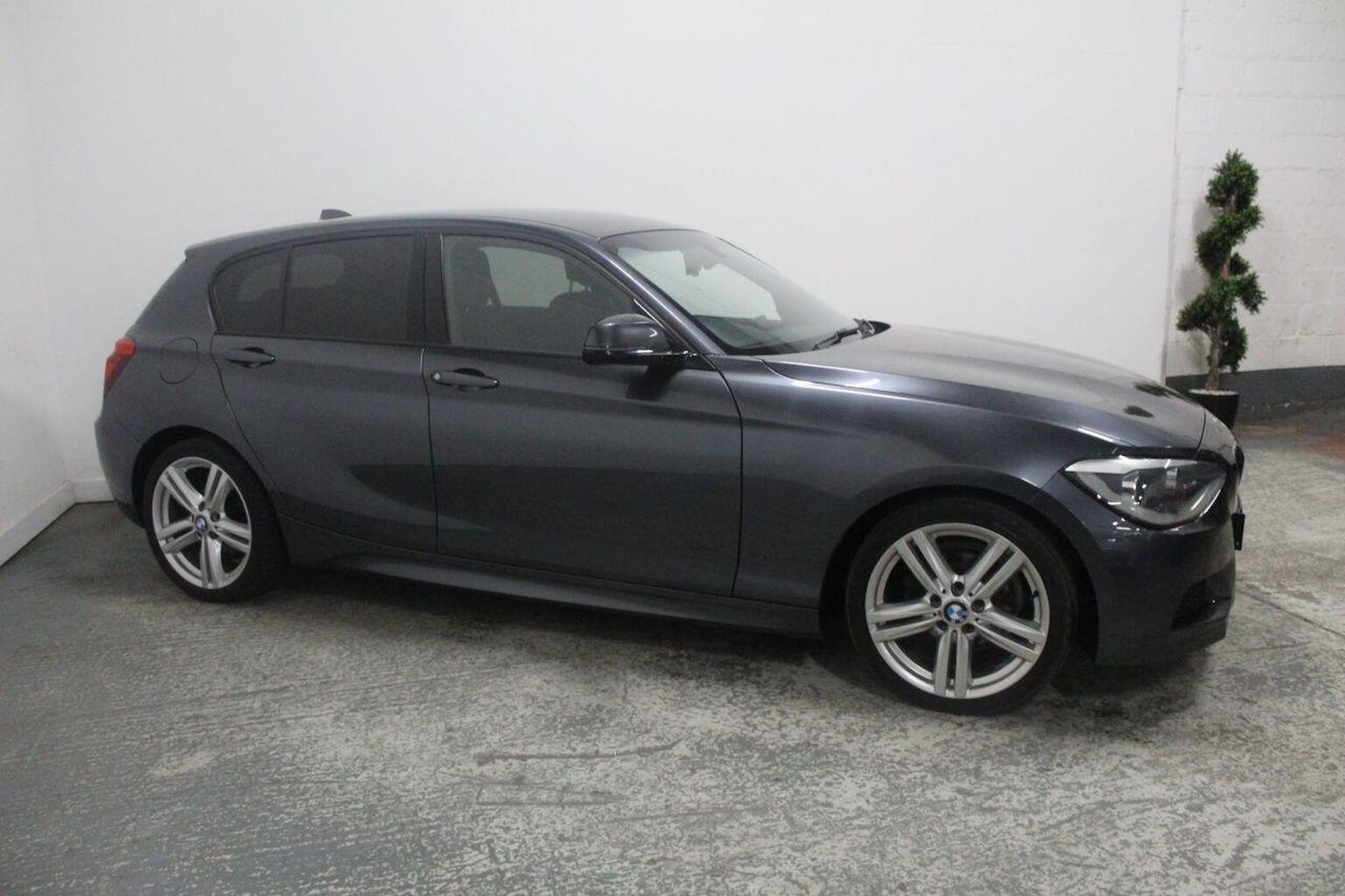 Used BMW 1 Series 2012 for sale - 77937822: Photo 4