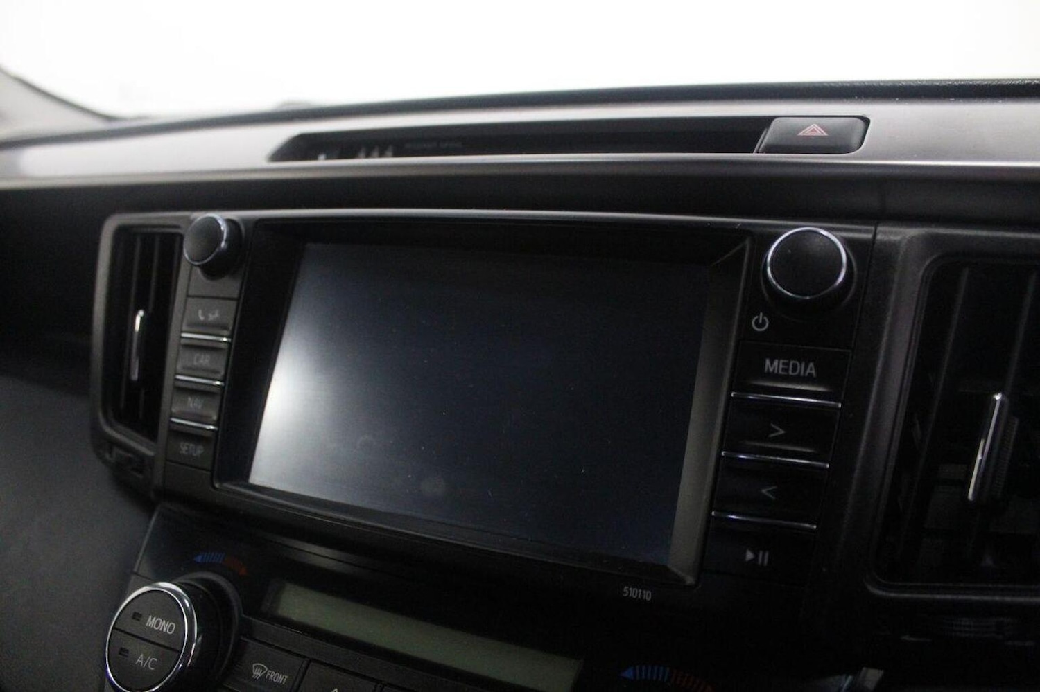 Used Toyota RAV4 2016 for sale - 77937892: Photo 34