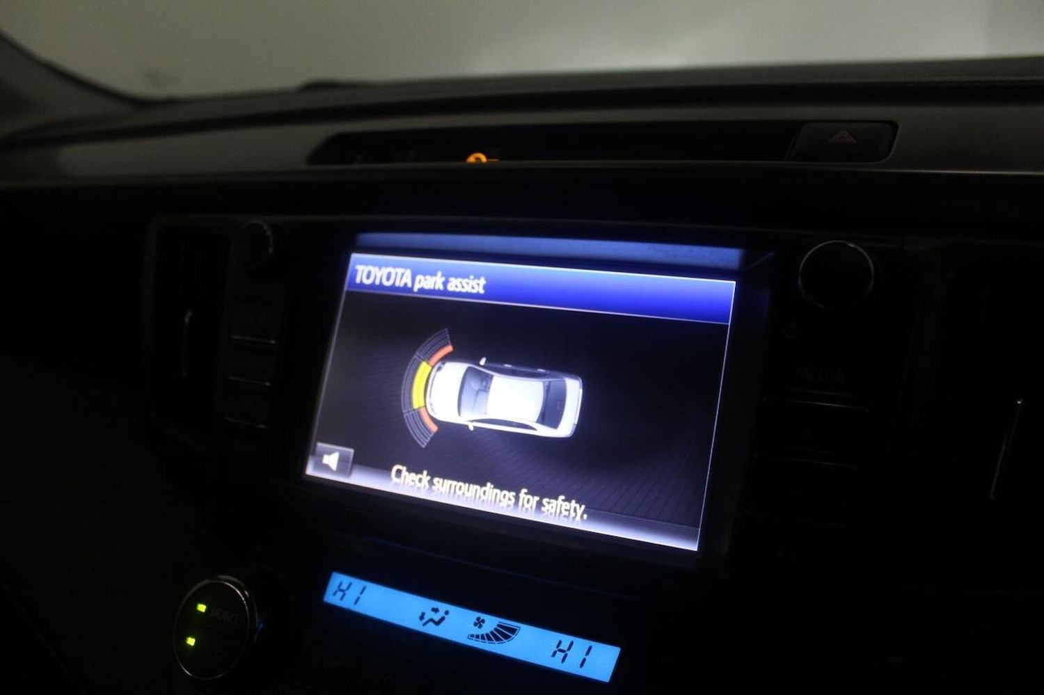 Used Toyota RAV4 2016 for sale - 77937892: Photo 35