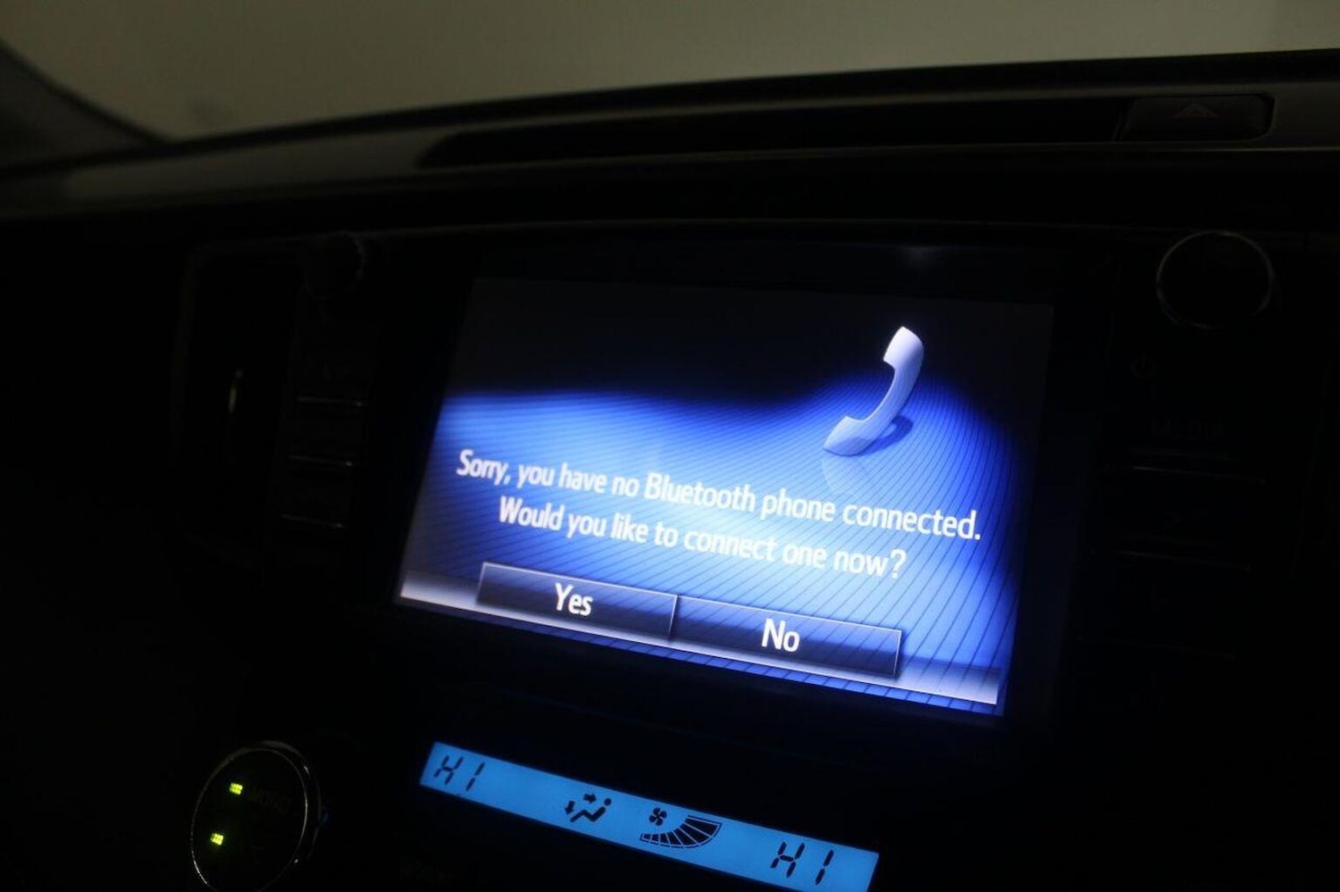 Used Toyota RAV4 2016 for sale - 77937892: Photo 38