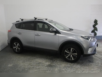 Used Toyota RAV4 2016 for sale - 77937892: Photo