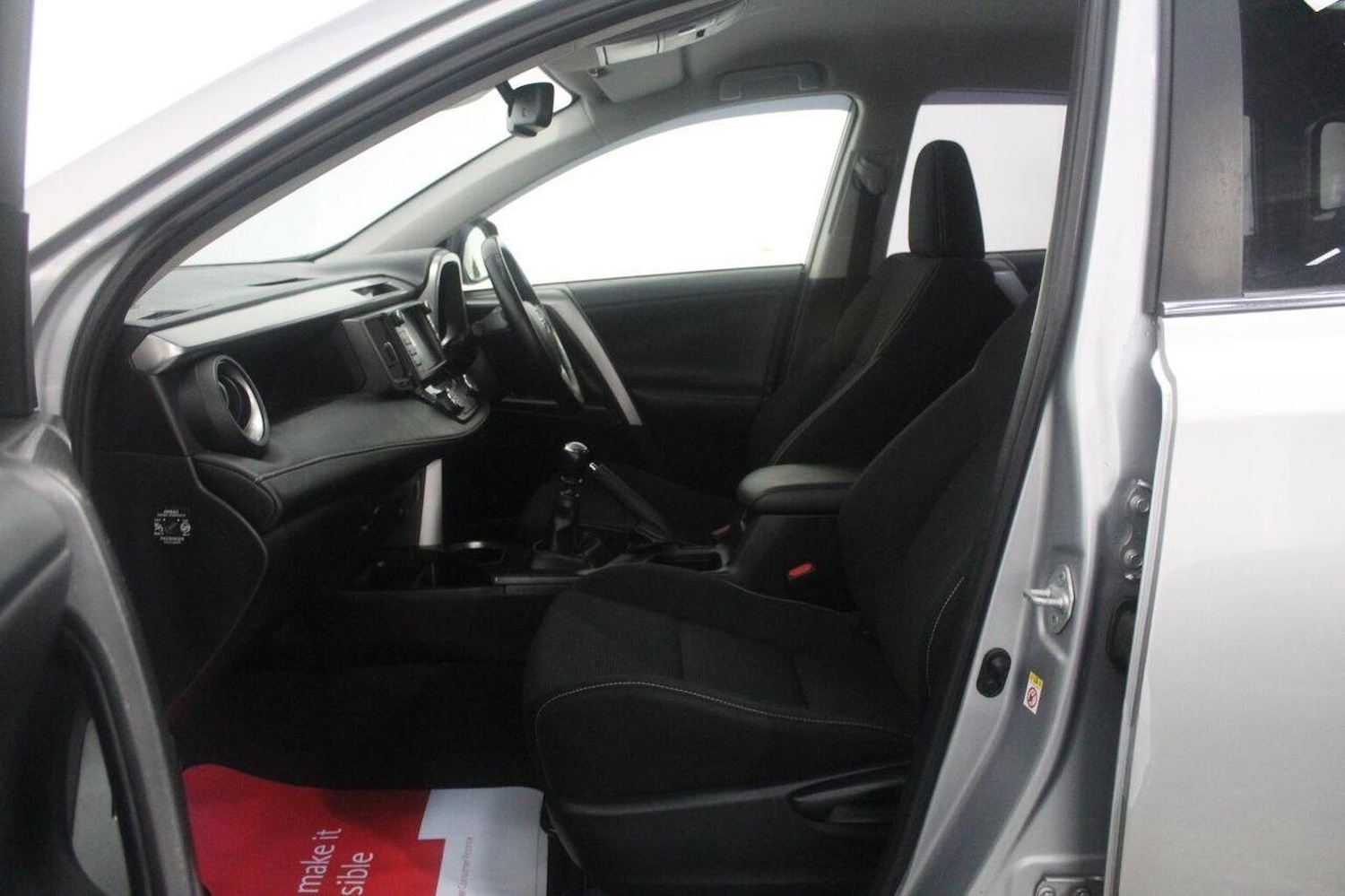 Used Toyota RAV4 2016 for sale - 77937892: Photo 51