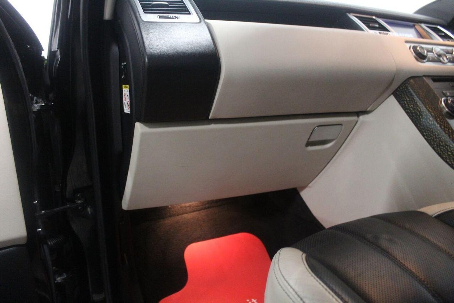 Used Land Rover Range Rover Sport 2012 for sale - 78201917: Photo 31