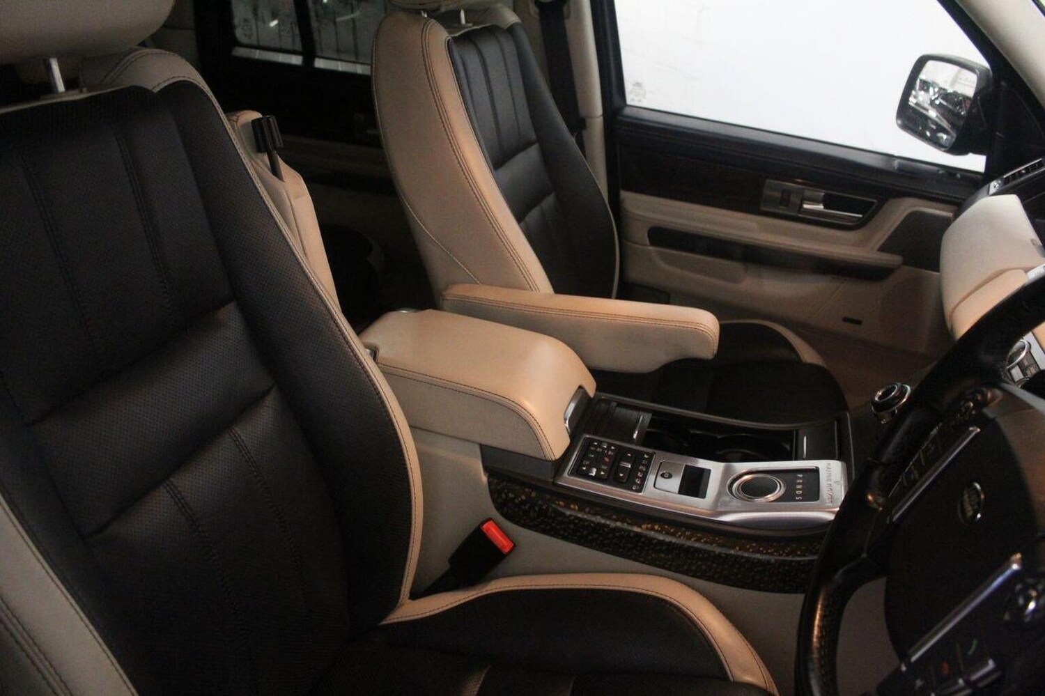 Used Land Rover Range Rover Sport 2012 for sale - 78201917: Photo 45