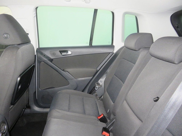 Used Volkswagen Tiguan 2010 for sale - 75587189: Photo 53