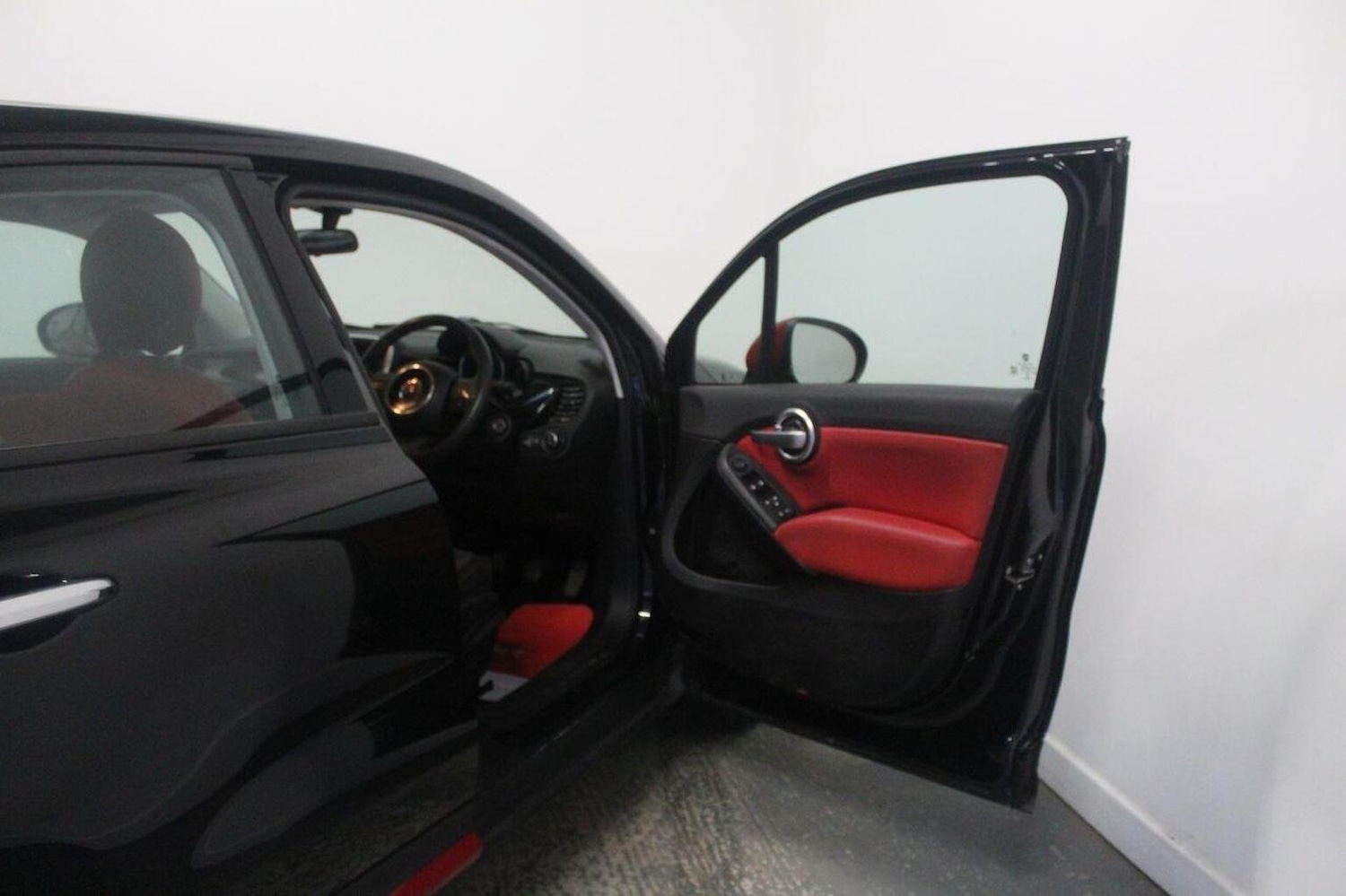 Used Fiat 500X 2015 for sale - 77938008: Photo 24