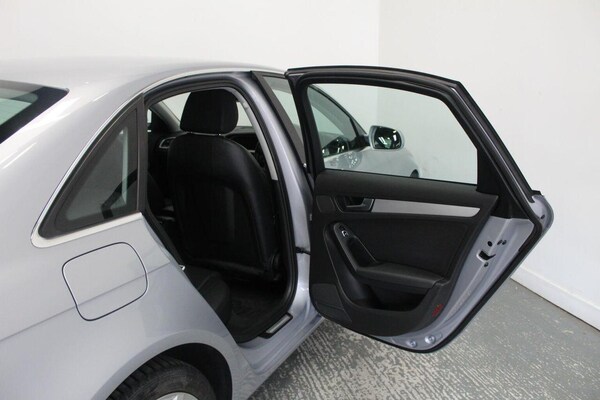 Used Audi A4 2014 for sale - 76126368: Photo 26