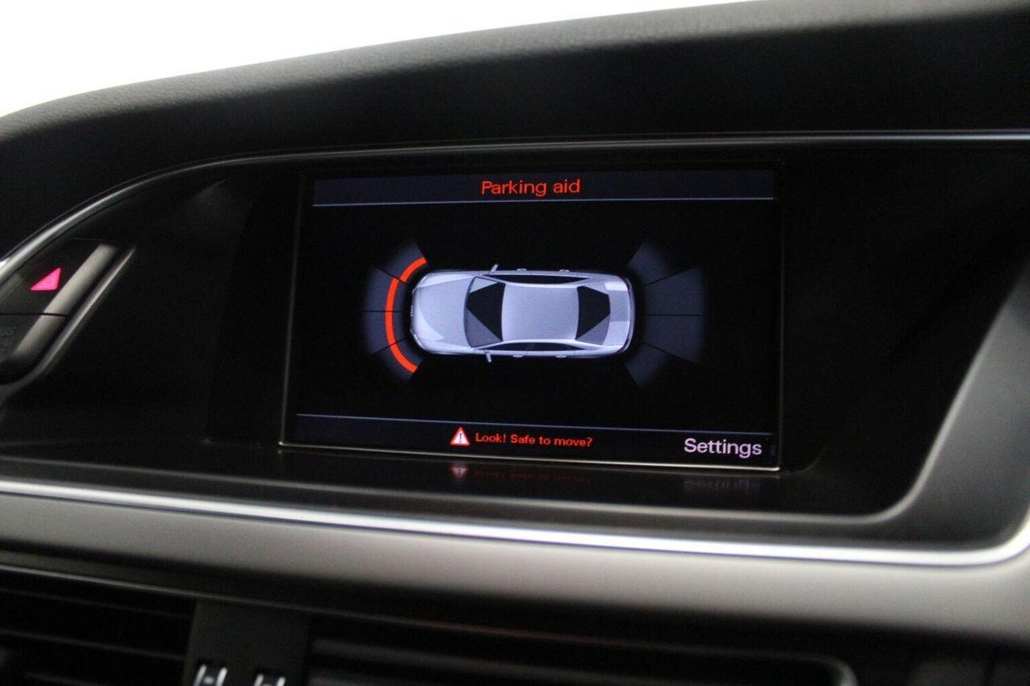 Used Audi A4 2014 for sale - 76126368: Photo 39