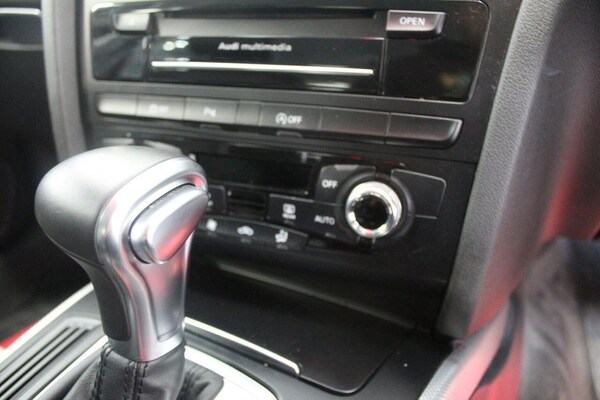 Used Audi A4 2014 for sale - 76126368: Photo 43