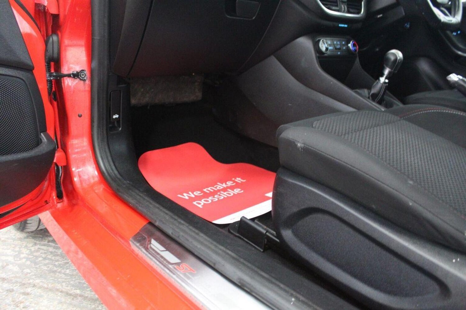 Used Ford Fiesta 2018 for sale - 77465059: Photo 28