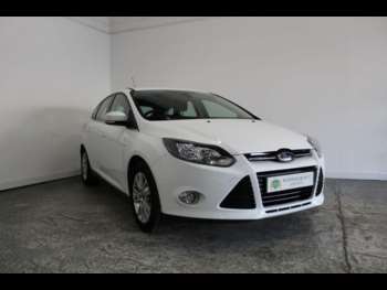 2014 - 1.6 TDCi Titanium Navigator Euro 5 (s/s) 5dr