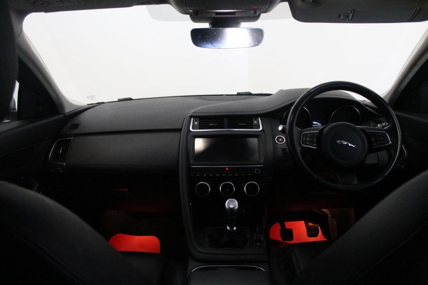 Used Jaguar E-Pace 2019 for sale - 76725596: Photo 29