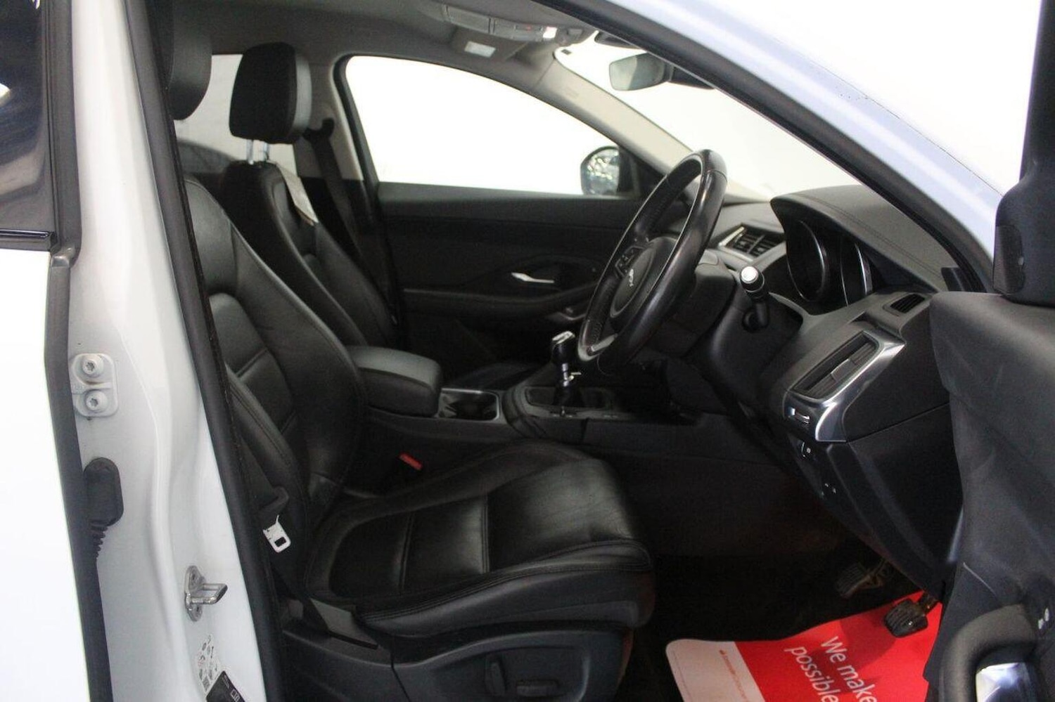 Used Jaguar E-Pace 2019 for sale - 76725596: Photo 30