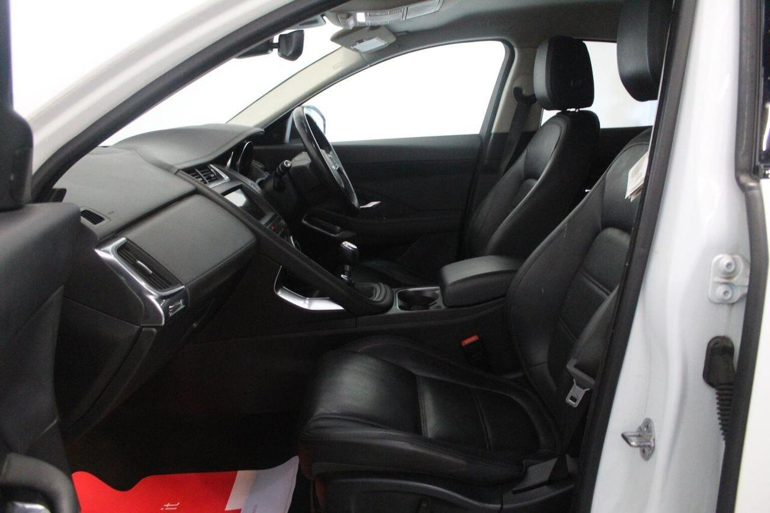 Used Jaguar E-Pace 2019 for sale - 76725596: Photo 53