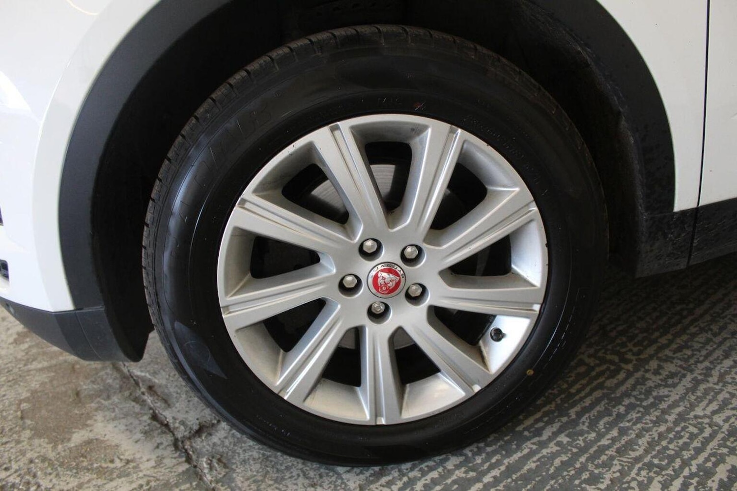 Used Jaguar E-Pace 2019 for sale - 76725596: Photo 58