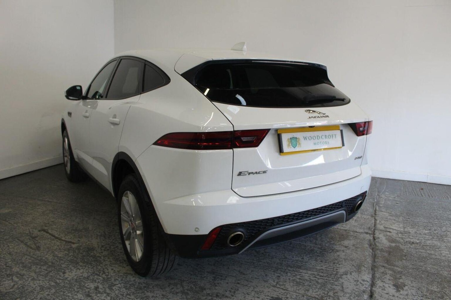 Used Jaguar E-Pace 2019 for sale - 76725596: Photo 7