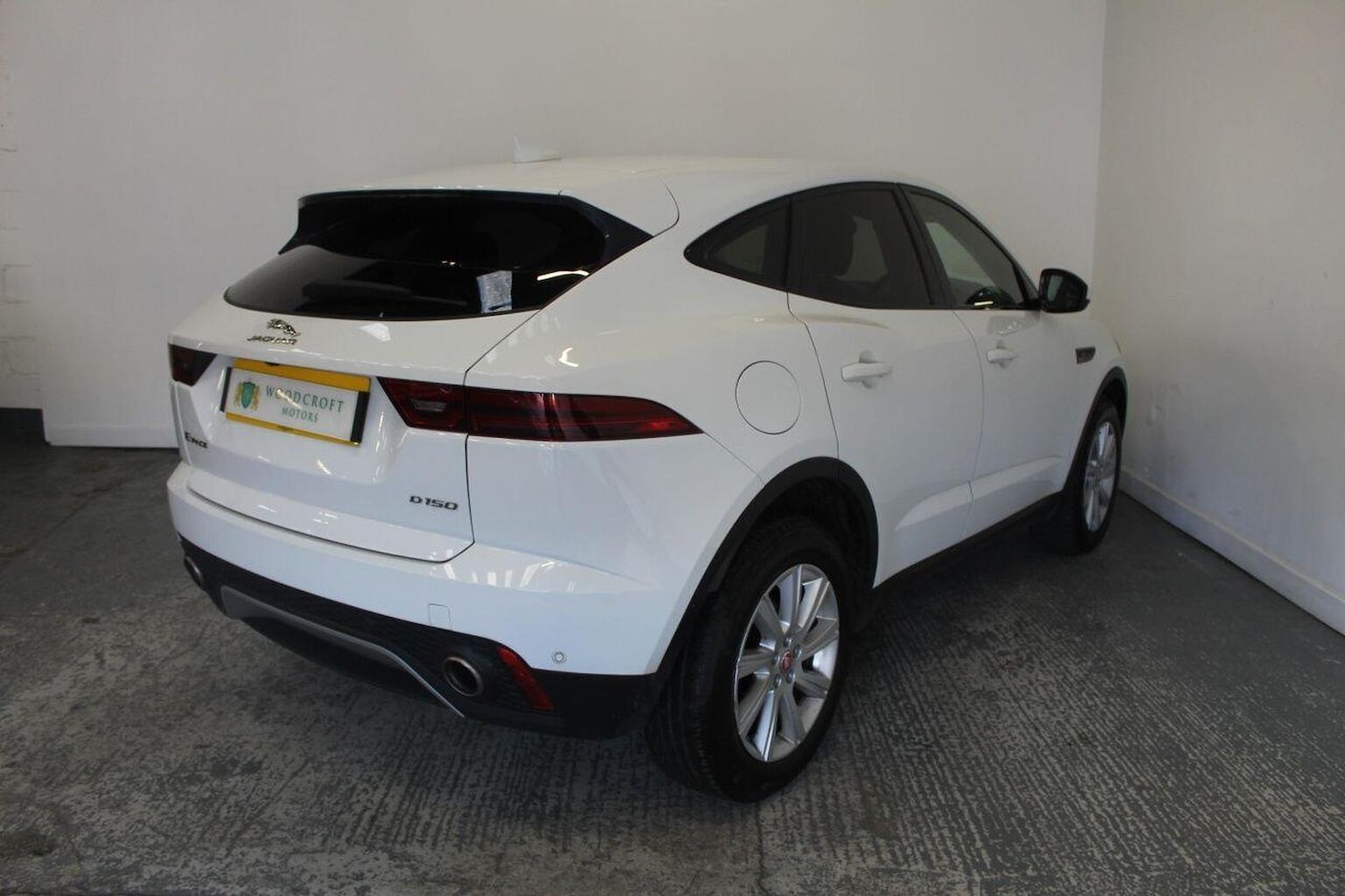 Used Jaguar E-Pace 2019 for sale - 76725596: Photo 8