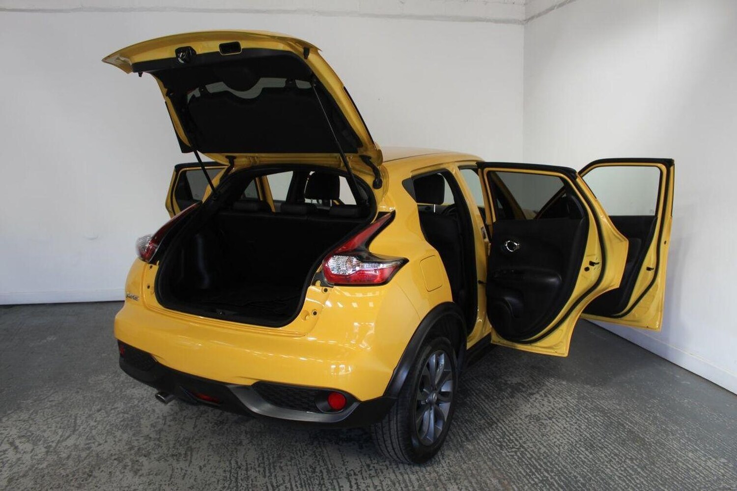 Used Nissan Juke 2017 for sale - 77464826: Photo 19