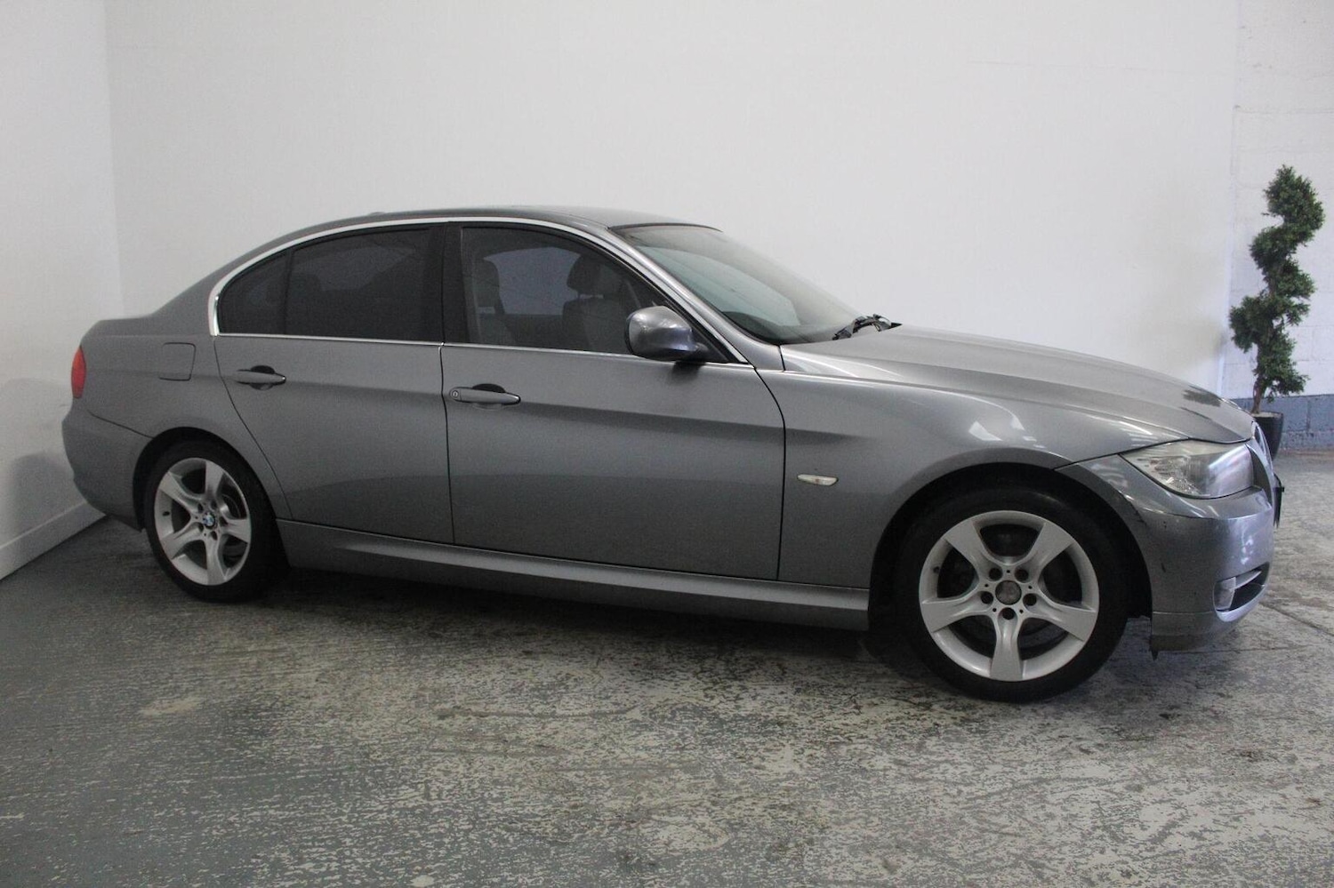 Used BMW 3 Series 2011 for sale - 78053281: Photo 4