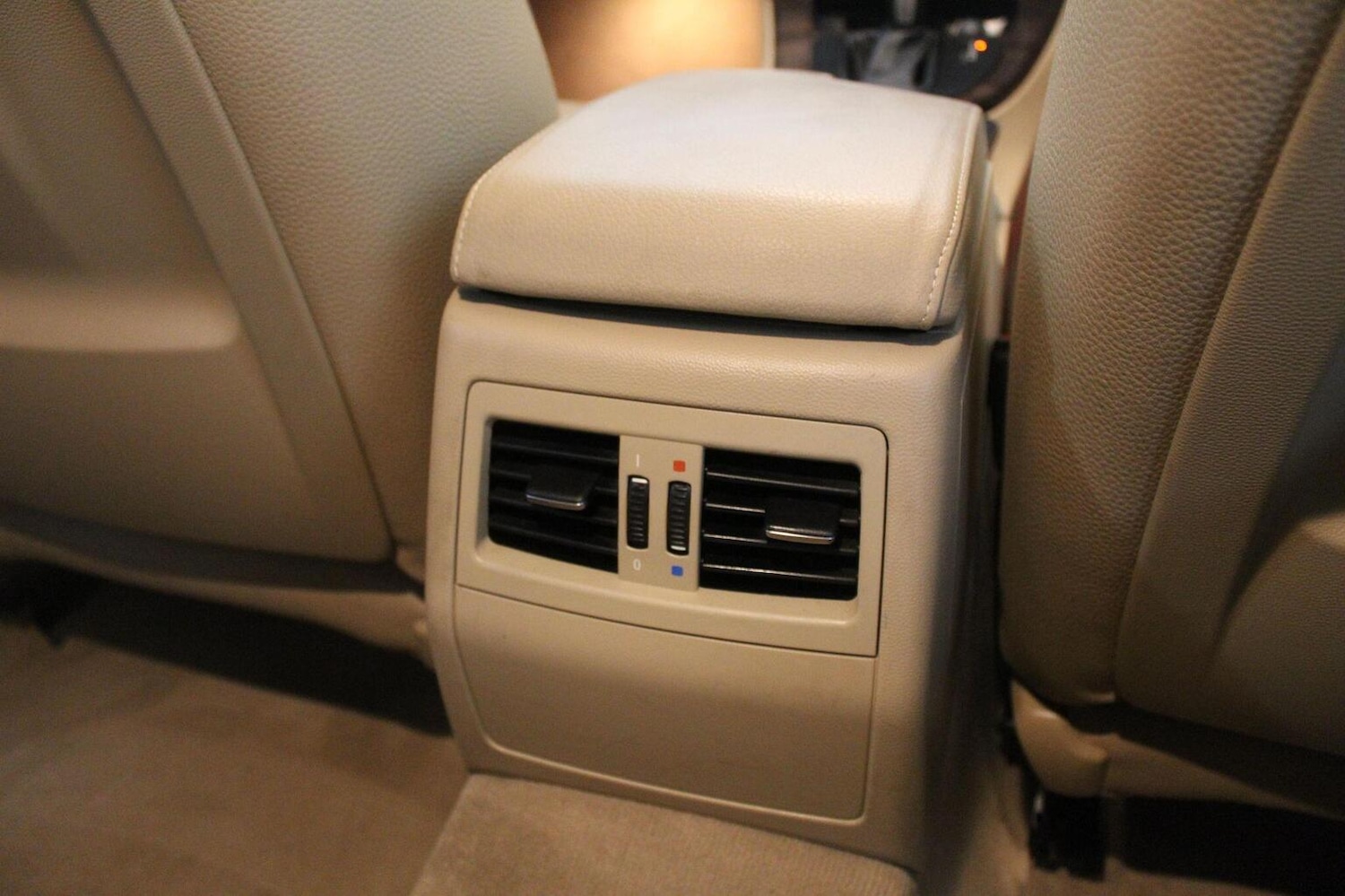 Used BMW 3 Series 2011 for sale - 78053281: Photo 48