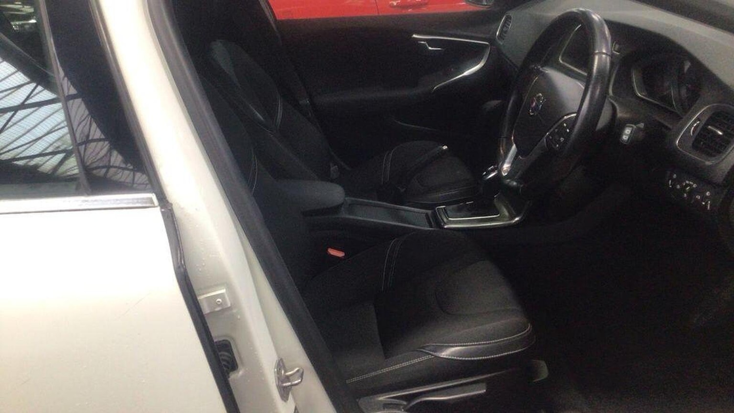 Used Volvo V40 2016 for sale - 76005603: Photo 13