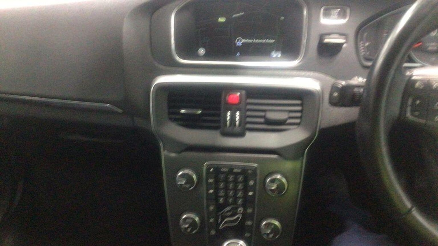Used Volvo V40 2016 for sale - 76005603: Photo 16