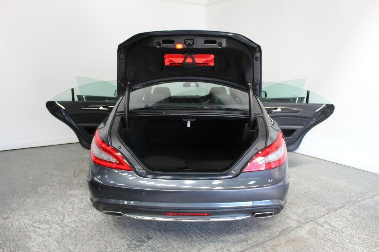 Used Mercedes-Benz CLS 2012 for sale - 76793869: Photo 24