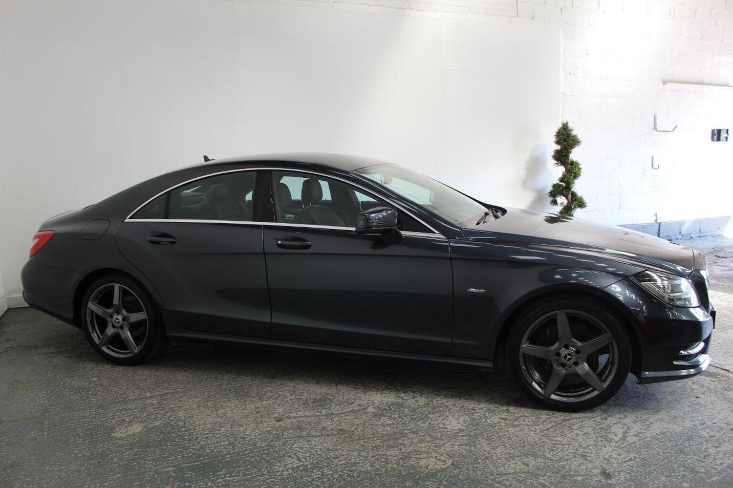 Used Mercedes-Benz CLS 2012 for sale - 76793869: Photo 4