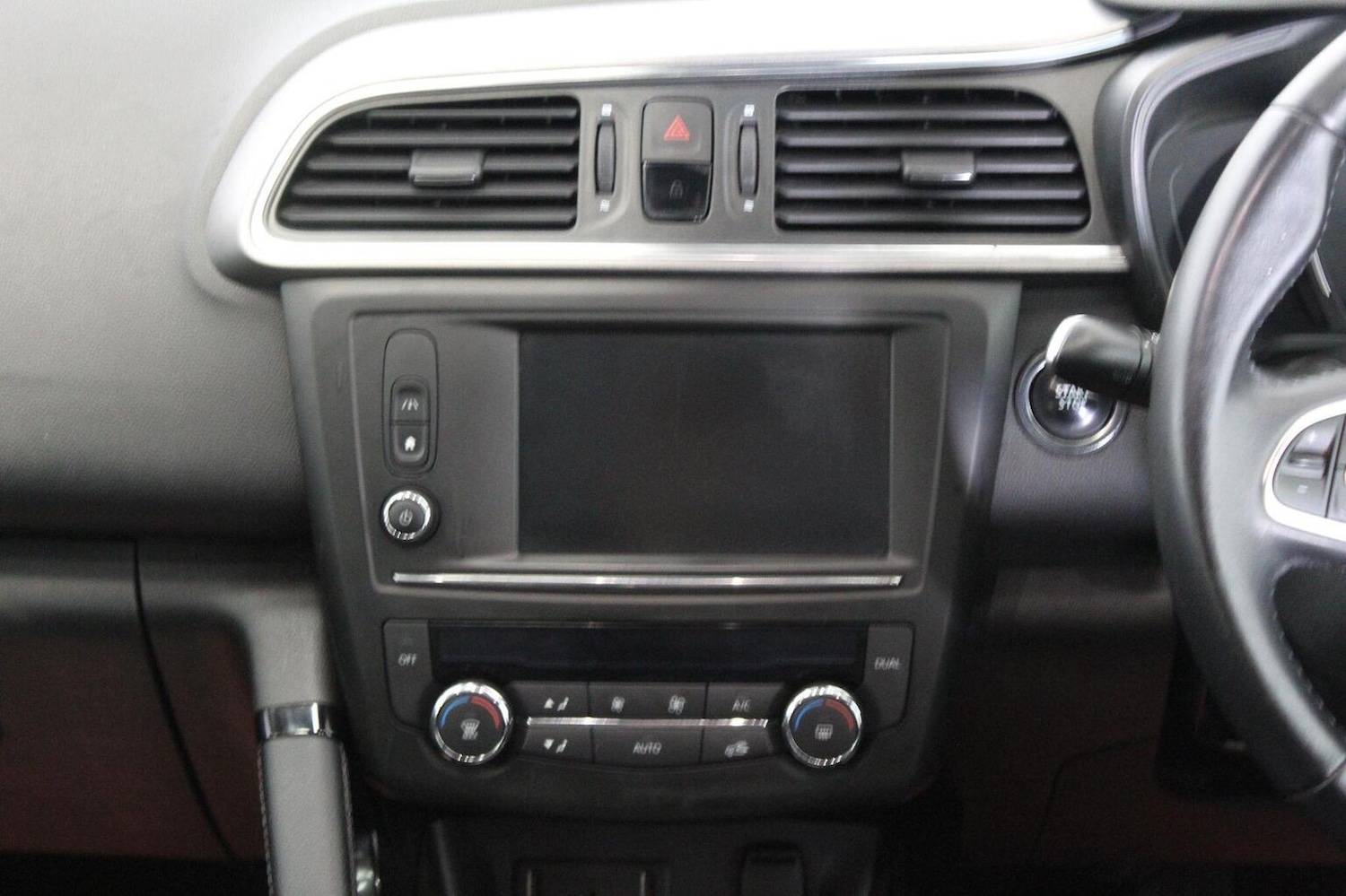 Used Renault Kadjar 2016 for sale - 78143749: Photo 32