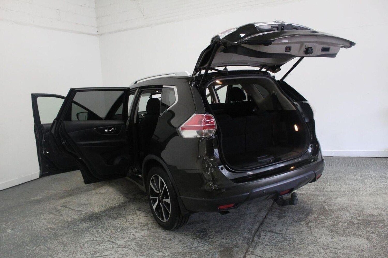 Used Nissan X-Trail 2017 for sale - 77643691: Photo 22