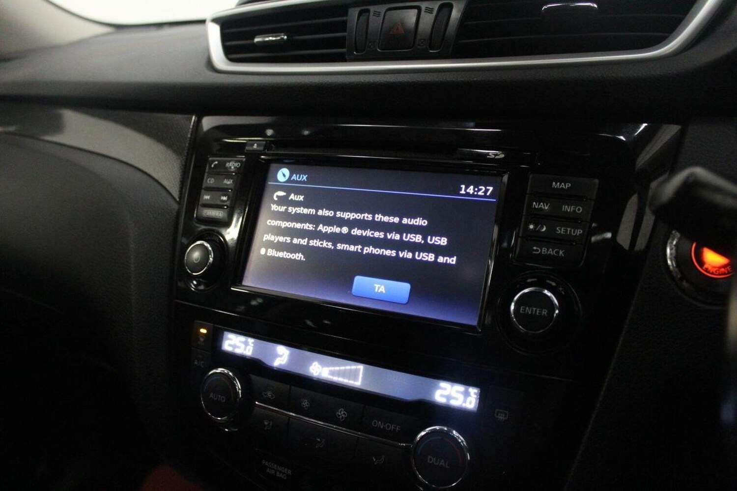 Used Nissan X-Trail 2017 for sale - 77643691: Photo 41