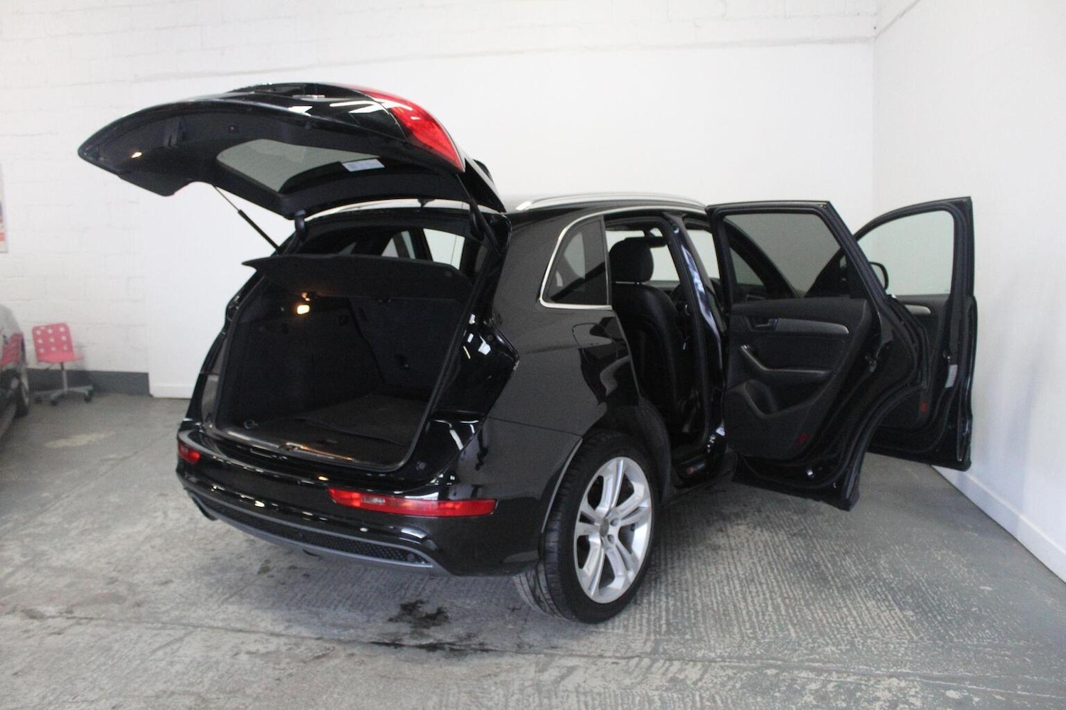 Used Audi Q5 2015 for sale - 77938195: Photo 22