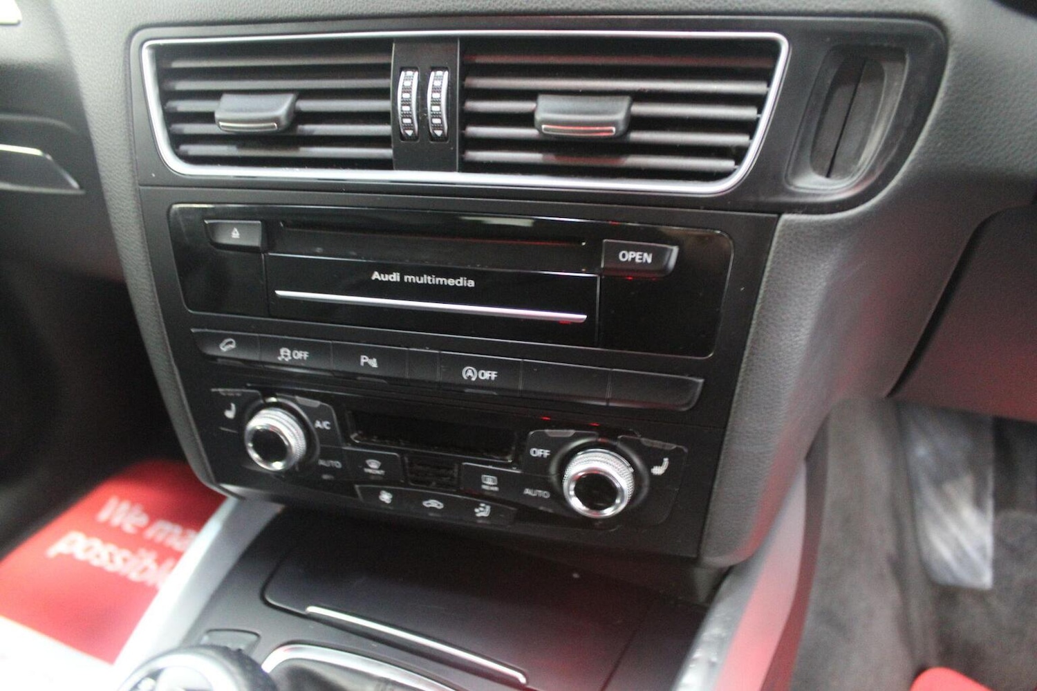 Used Audi Q5 2015 for sale - 77938195: Photo 42