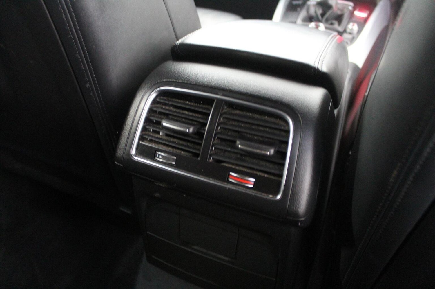 Used Audi Q5 2015 for sale - 77938195: Photo 55