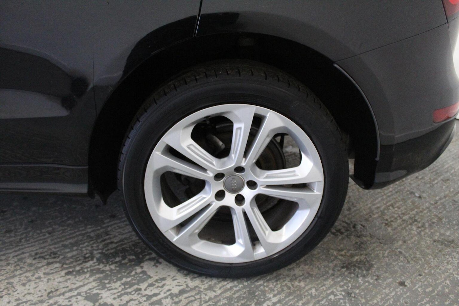 Used Audi Q5 2015 for sale - 77938195: Photo 58