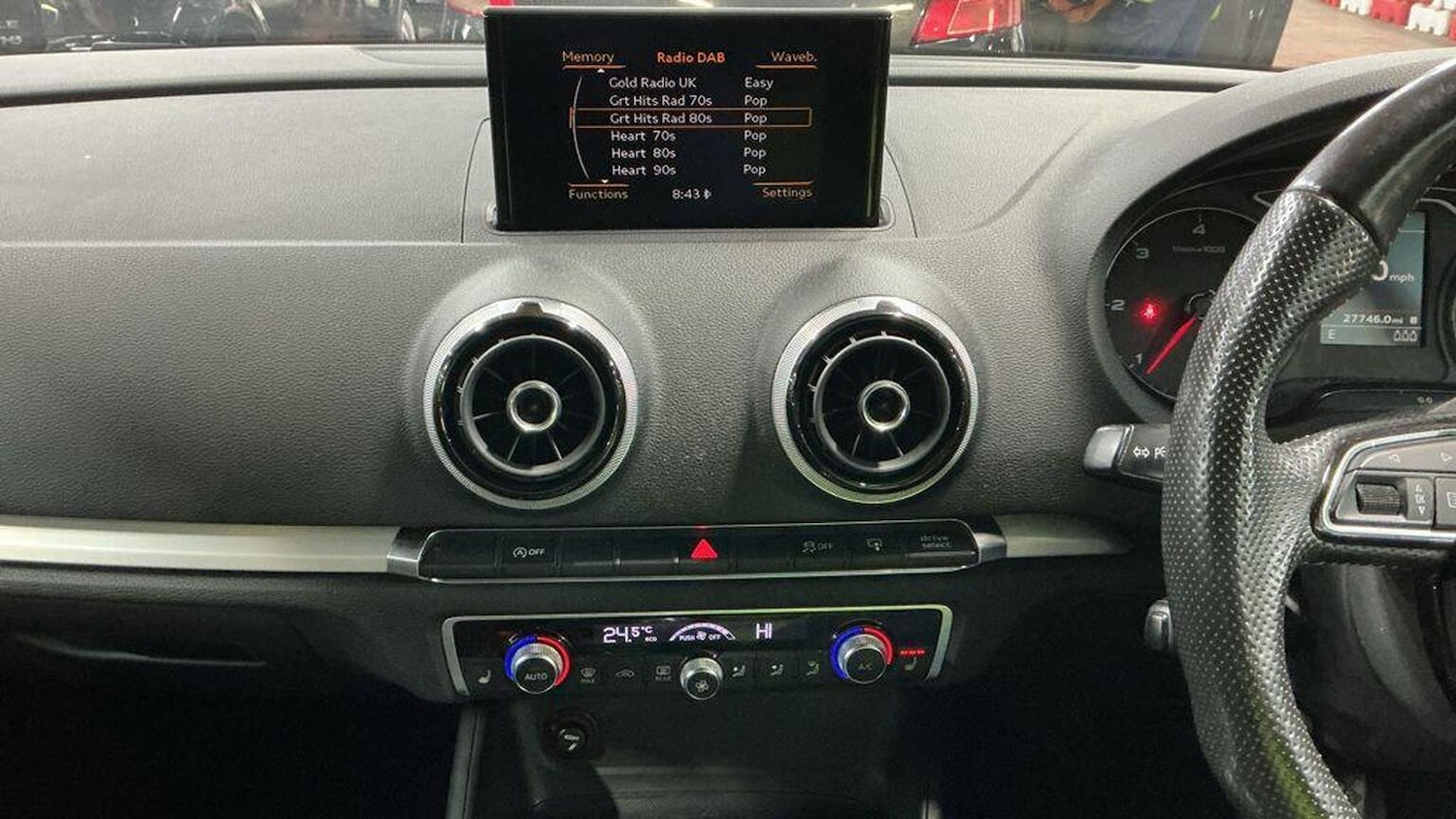 Used Audi A3 2014 for sale - 76380312: Photo 16