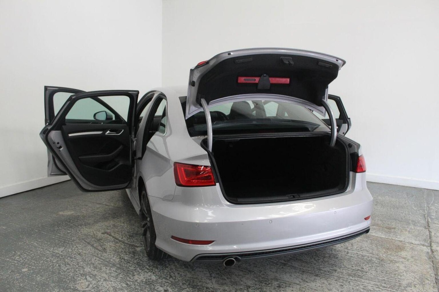 Used Audi A3 2014 for sale - 76380312: Photo 20