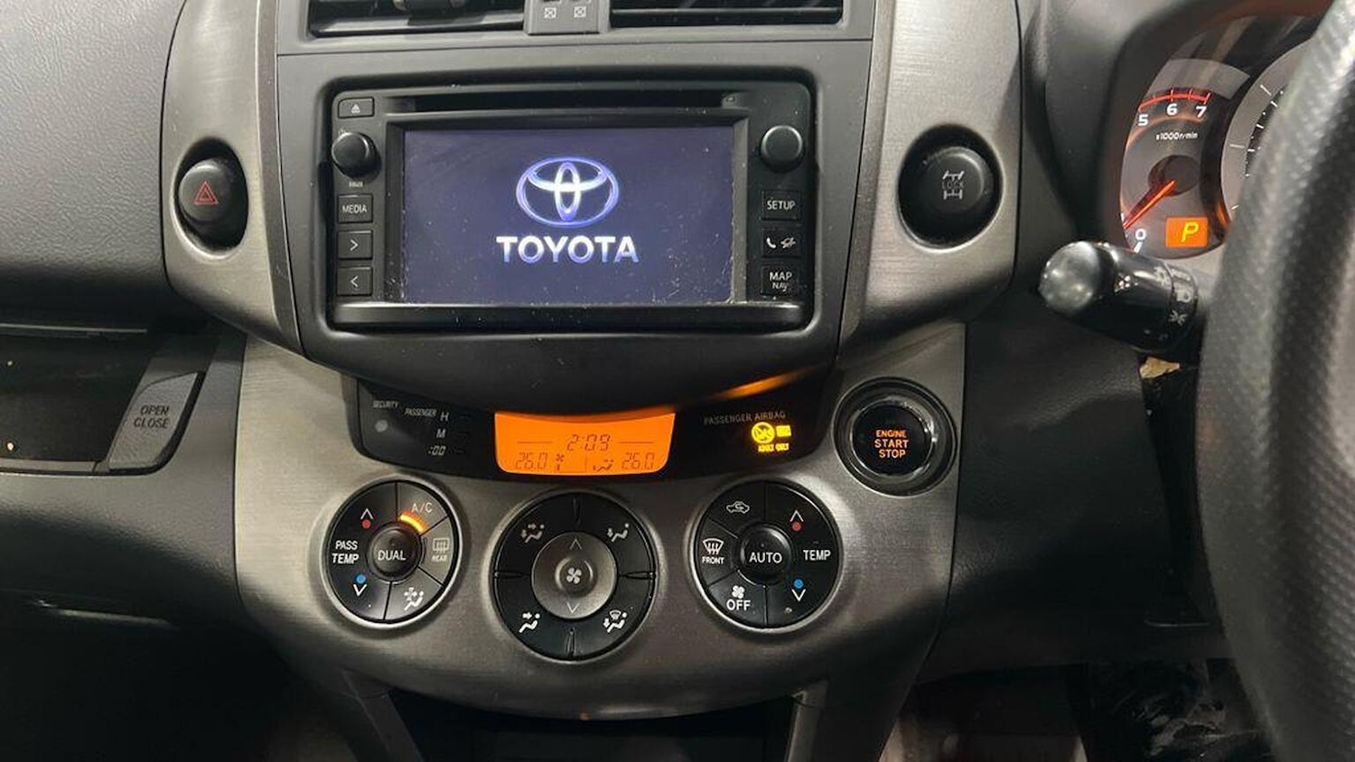 Used Toyota RAV4 2012 for sale - 77937880: Photo 16