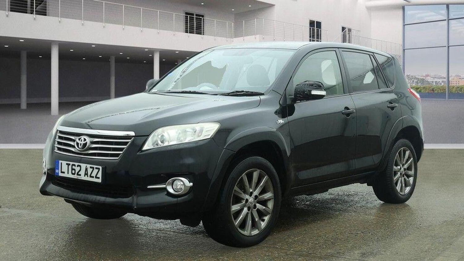 Used Toyota RAV4 2012 for sale - 77937880: Photo 3