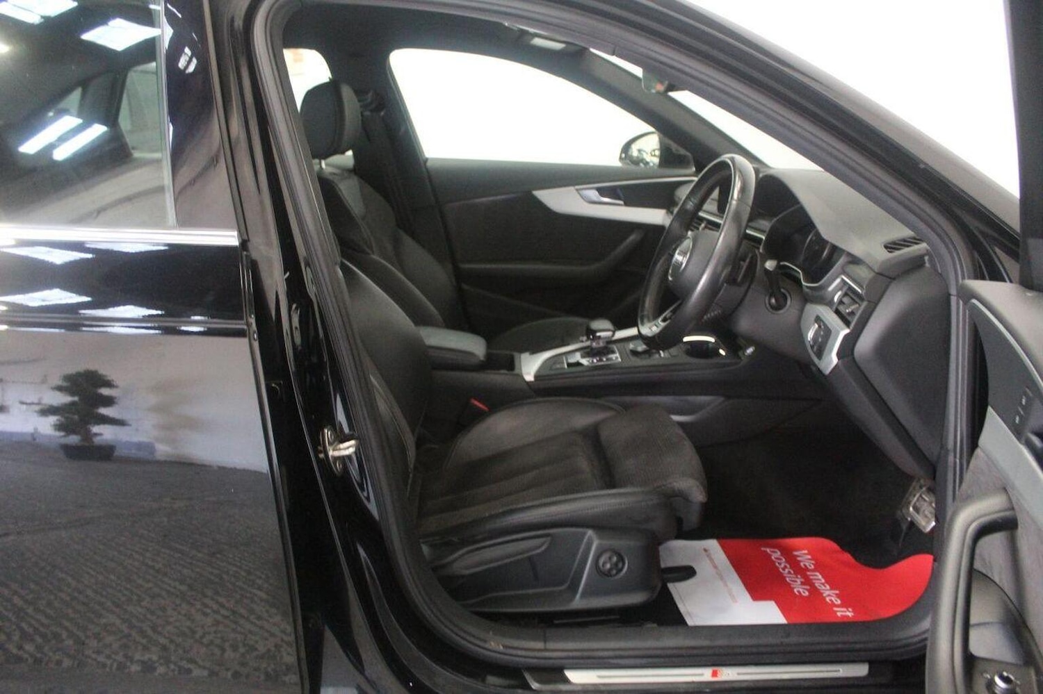 Used Audi A4 2016 for sale - 76956959: Photo 29