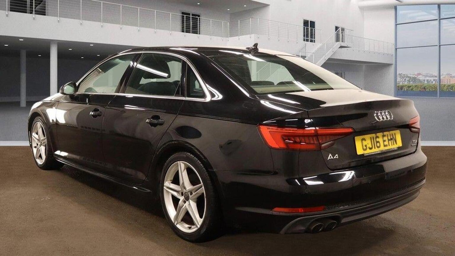 Used Audi A4 2016 for sale - 76956959: Photo 4