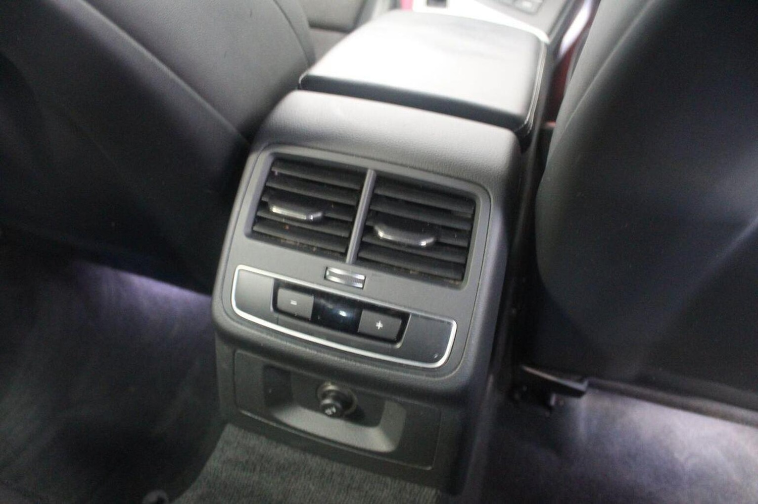 Used Audi A4 2016 for sale - 76956959: Photo 53