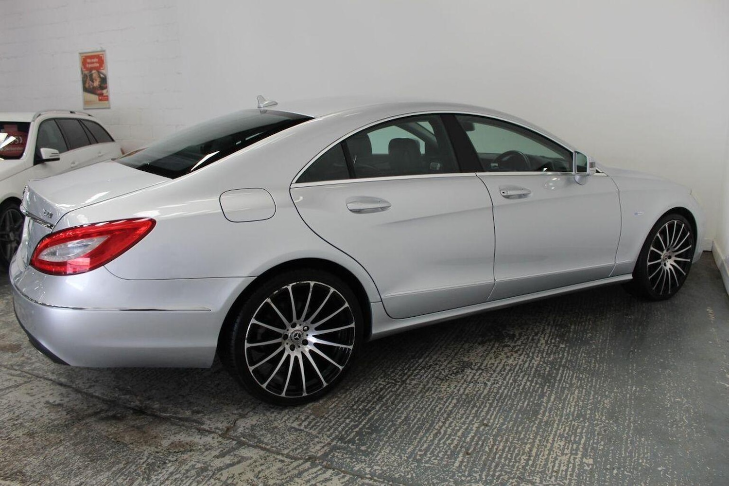 Used Mercedes-Benz CLS 2013 for sale - 76884920: Photo 11