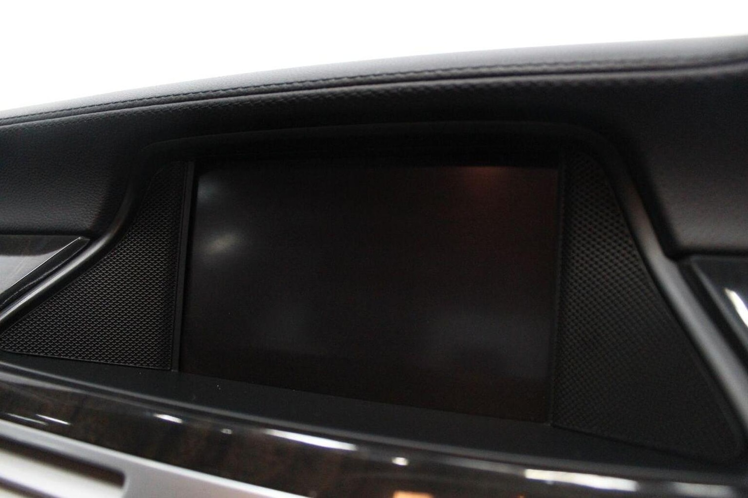 Used Mercedes-Benz CLS 2013 for sale - 76884920: Photo 40