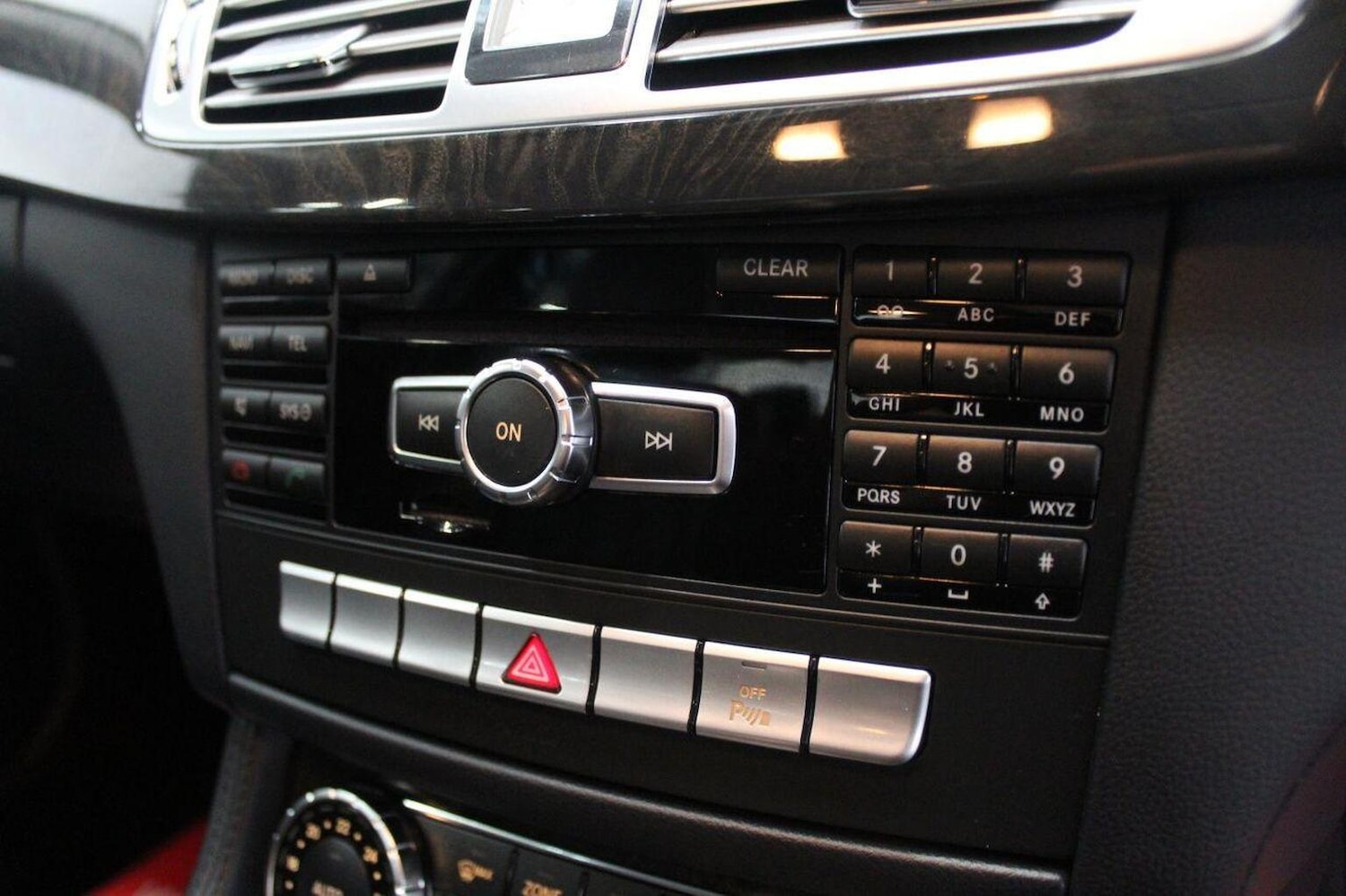 Used Mercedes-Benz CLS 2013 for sale - 76884920: Photo 42