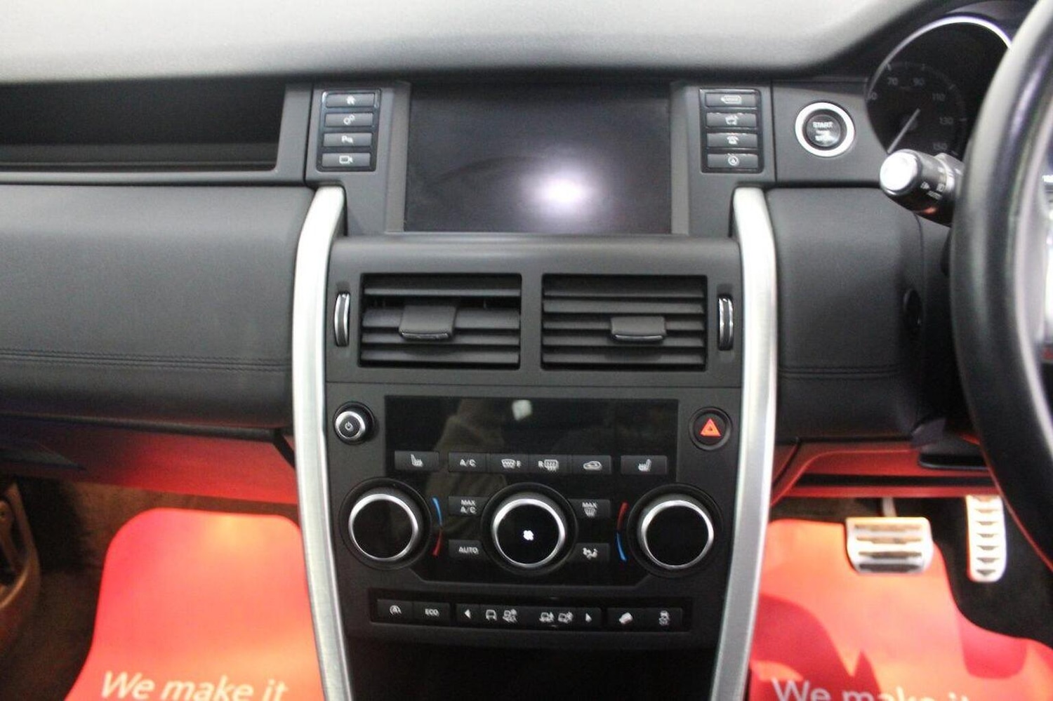 Used Land Rover Discovery Sport 2017 for sale - 77937836: Photo 38